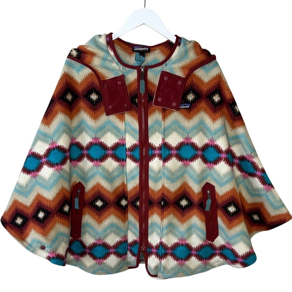 Patagonia Women's Synchilla Fleece Hooded Poncho XS/S Cinder Red Aztec Navajo